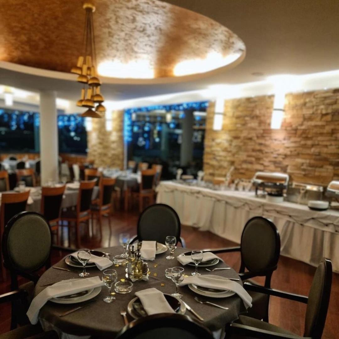 Hotel Paviljon Bihać Exteriör bild
