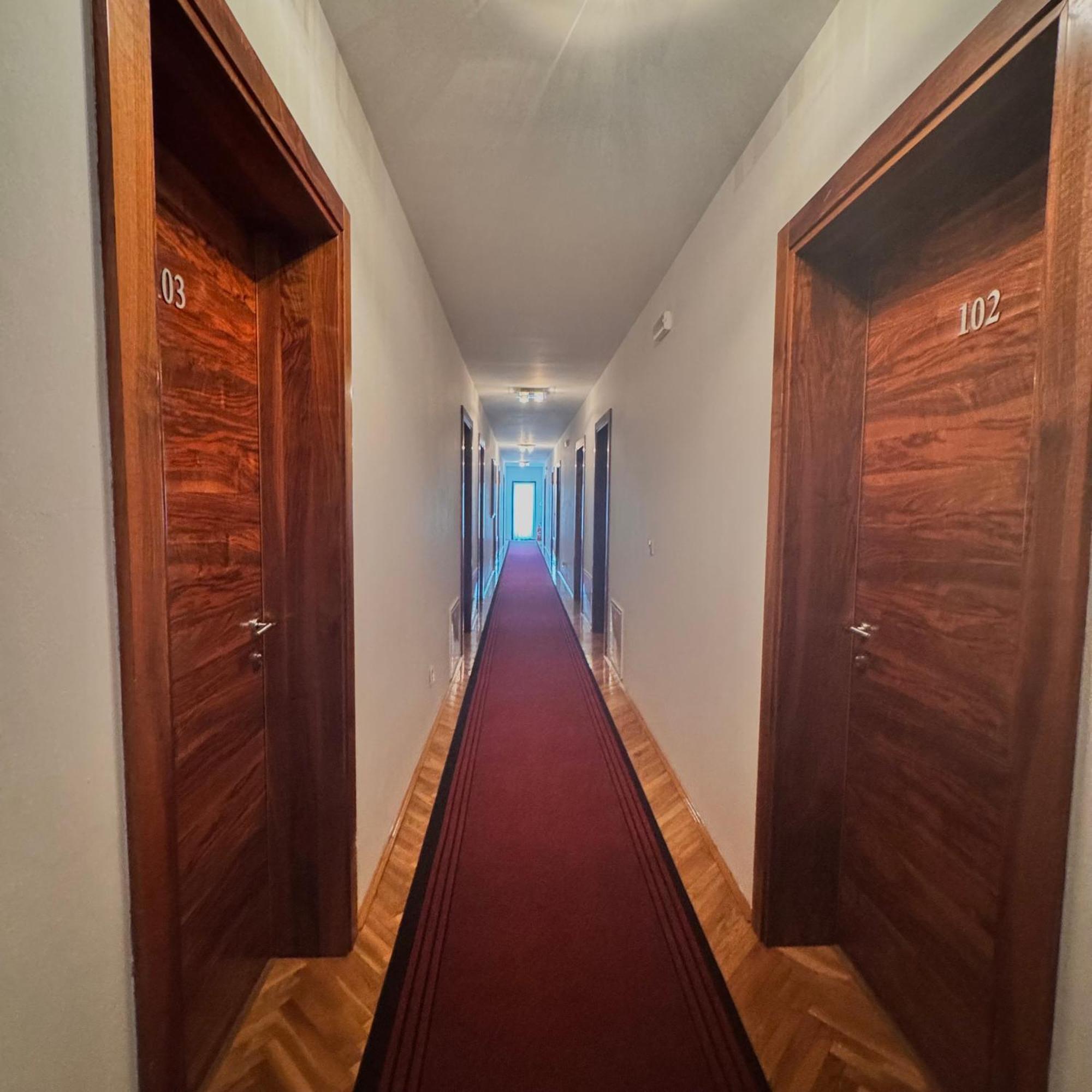 Hotel Paviljon Bihać Exteriör bild
